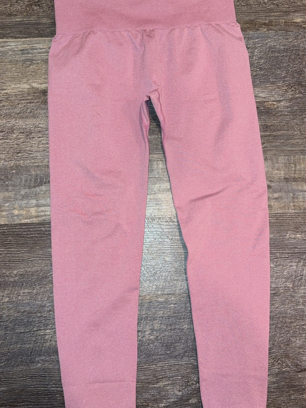 NVGTN Women's High-Waist Rose Pink Leggings